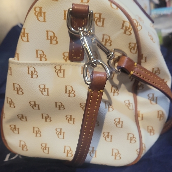 Dooney & Bourke Cream and Tan Logo Tote - Picture 7 of 7